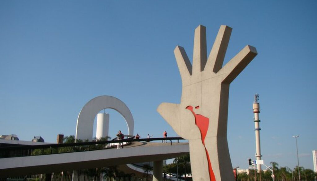 Memorial_da_america_latina_2_-_Sao_Paulo.max-760x504